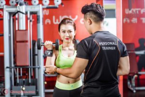 Huấn luyện viên gym PT